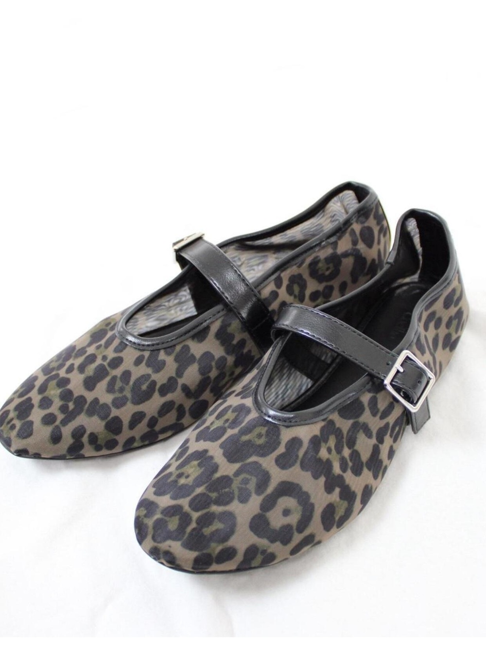 Camila Coelho Leopard print Moma Mesh Ballet Flats. Size 7.5